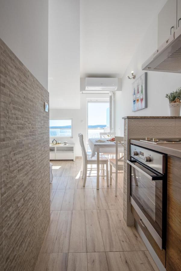 Apartments Amneris Trogir Exterior foto